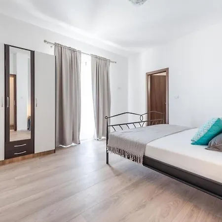 Apartman Made 4u *